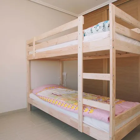 فيستا روجا شقة *