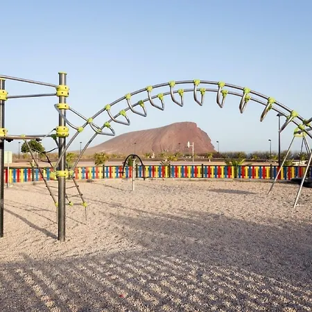 فيستا روجا *